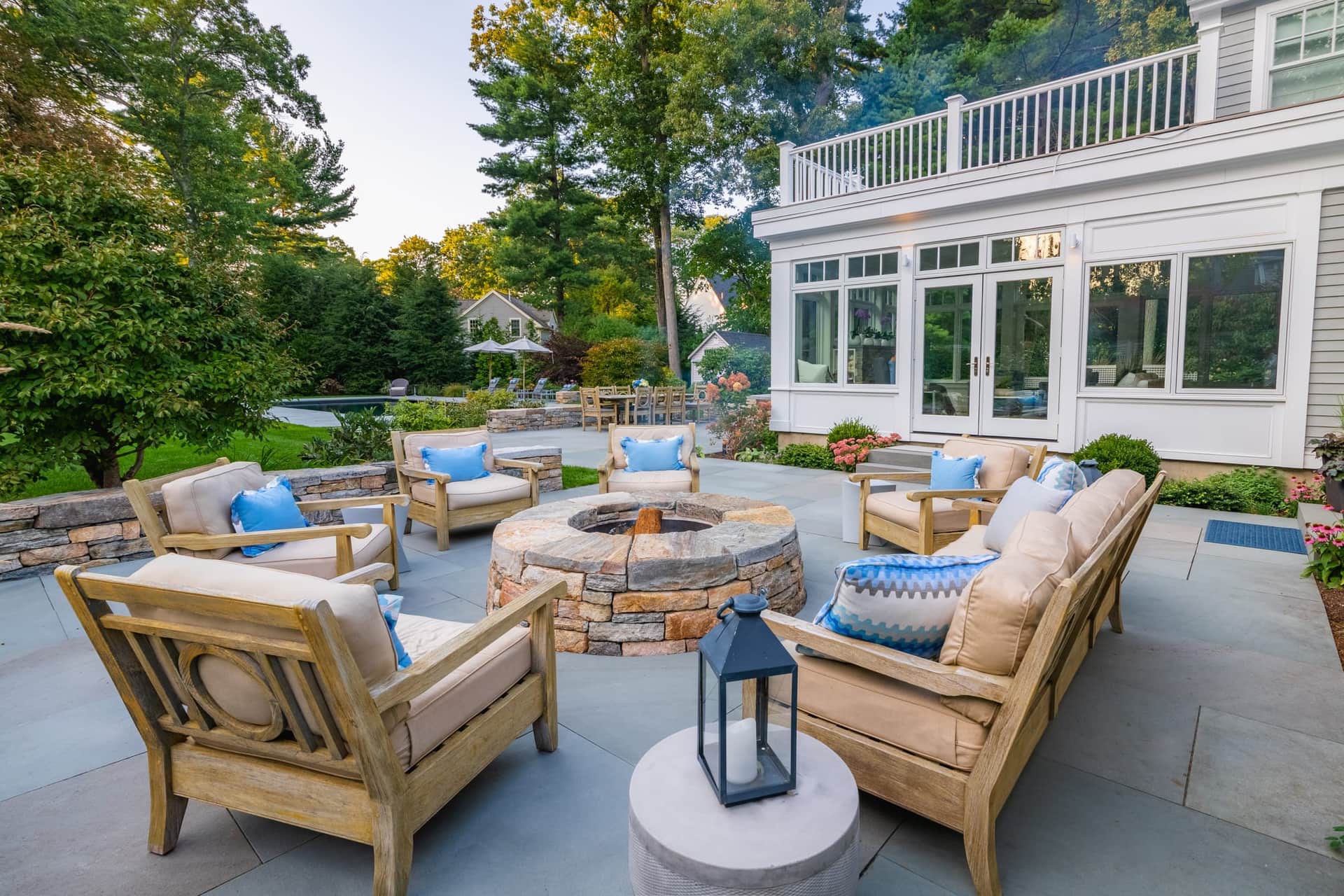 Cornell Road — fieldstone fire pit and bluestone terrace in Wellesley, MA